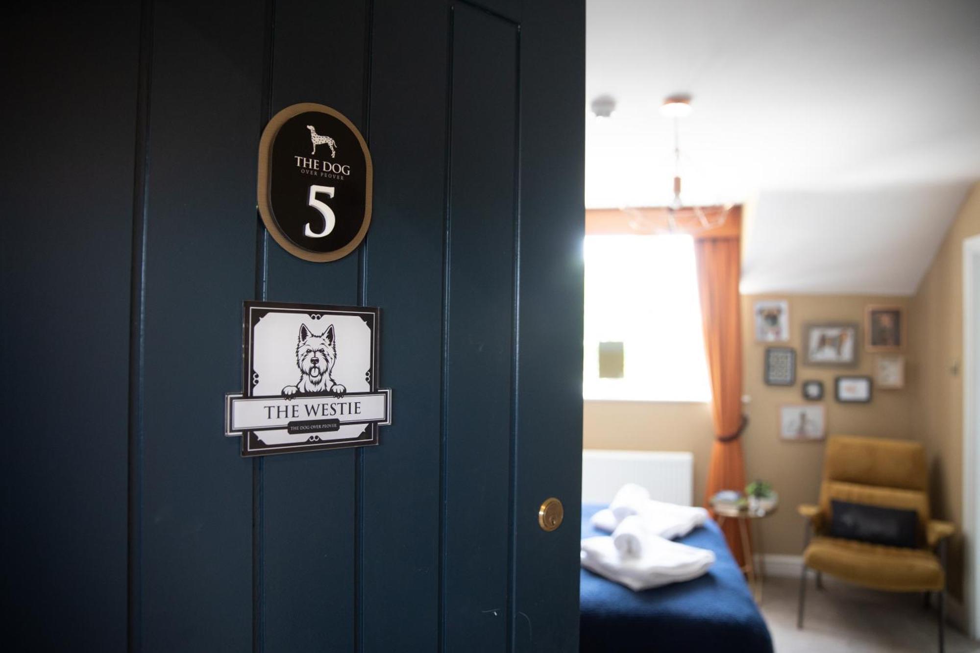 The Dog In Over Peover Knutsford Exterior photo